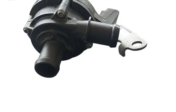 Volkswagen Jetta VI Electric auxiliary coolant/water pump 5Q0121591CF 5Q0965567J
