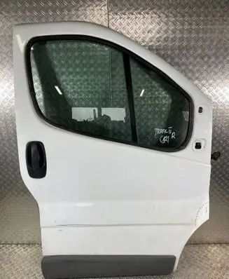 Renault Trafic II (X83) Front door 