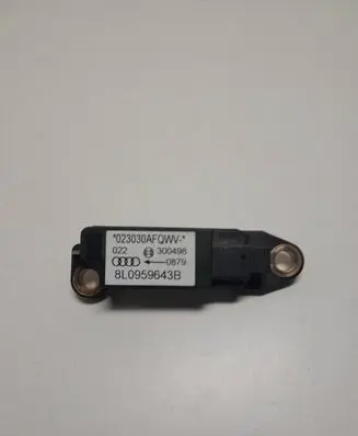 Audi A6 S6 C5 4B Airbag deployment crash/impact sensor 8L0959643B 300498