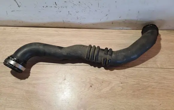 Ford Mondeo MK IV Intercooler hose/pipe 8G916K863AA 7G916K683A