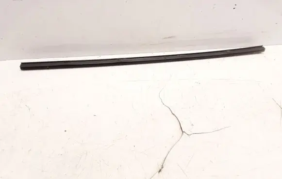 Audi 80 90 B2 Front door trim bar 