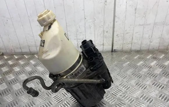 Opel Zafira B Power steering pump 13292554 7625955153 10938125