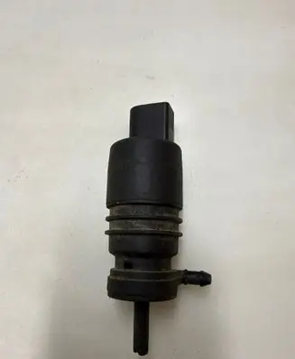 BMW 3 E46 Windscreen/windshield washer pump 8362154
