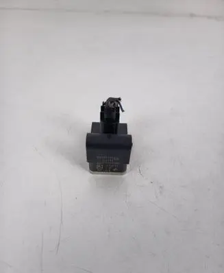 BMW 1 E82 E88 Airbag deployment crash/impact sensor 6911003