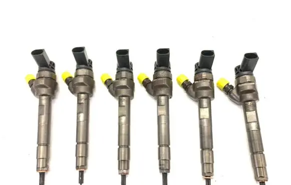 BMW X3 F25 Fuel injectors set 7810702