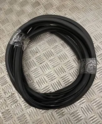 Nissan Murano Z51 Front door rubber seal 