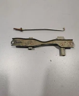 Toyota Auris E180 Battery bracket 