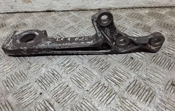 Toyota Land Cruiser (J120) Front differential bracket 5238060012 5239260022