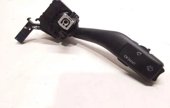 Skoda Octavia Mk2 (1Z) Wiper control stalk 1K0953519C