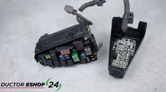 Honda Jazz Fuse module 71548158XA1