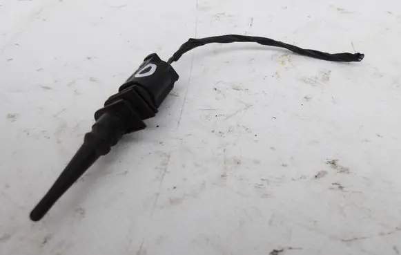 BMW 1 F20 F21 Exhaust gas temperature sensor 1718555