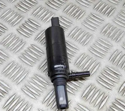BMW 4 F36 Gran coupe Windscreen/windshield washer pump 3323525 13264011
