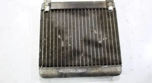 Engine oil radiator