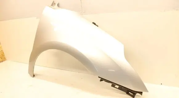 Citroen C4 I Fender E141