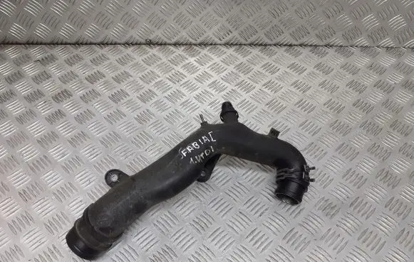 Skoda Fabia Mk1 (6Y) Air intake hose/pipe 6Q0129654