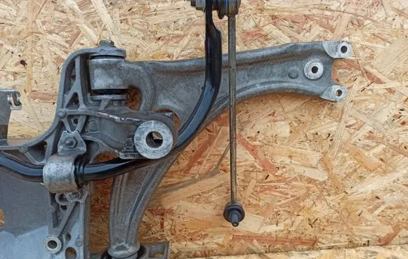 Audi RSQ3 Other rear suspension part 