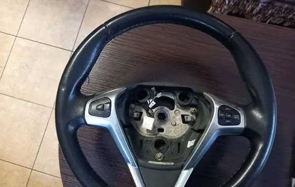 Ford B-MAX Steering wheel 34139182A
