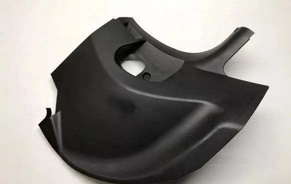 BMW 3 E46 Foot area side trim 8220012