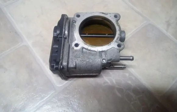 Lexus RX 450H Throttle valve 2203031030