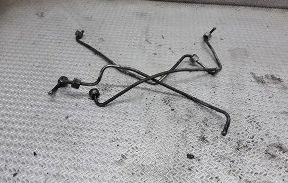 Audi A6 Allroad C5 Fuel injector supply line/pipe 