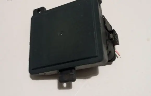Mercedes-Benz E W213 Distronic sensor radar A2139053314 ZGS001Q01 0203304753