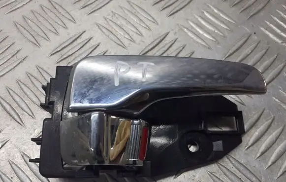 Mitsubishi Outlander Rear door handle trim 