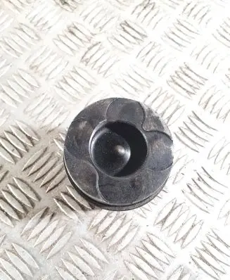 Volvo S60 Piston with connecting rod 81L123