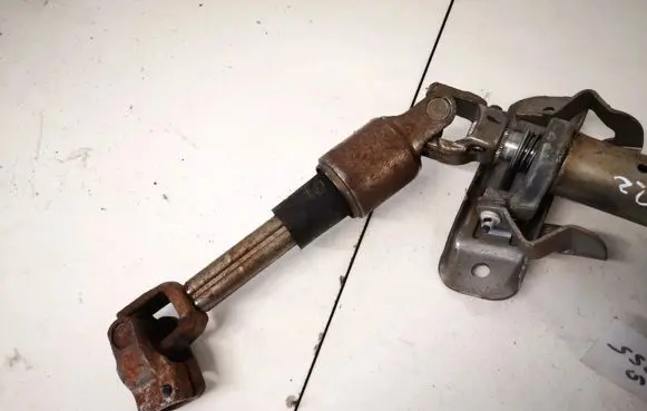 Chrysler Sebring (ST-22 - JR) Steering column universal joint