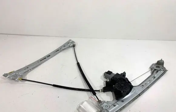 Renault Megane IV Front door window regulator with motor 