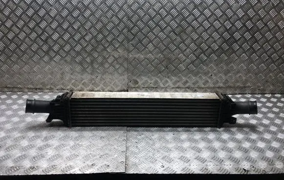 Audi A4 S4 B8 8K Intercooler radiator 8K0145805G