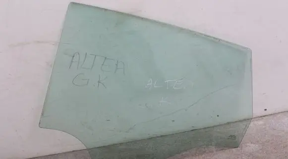 Seat Altea Rear door window glass