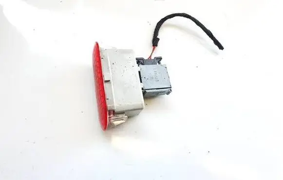 Skoda Octavia Mk2 (1Z) Front door card panel trim 5121