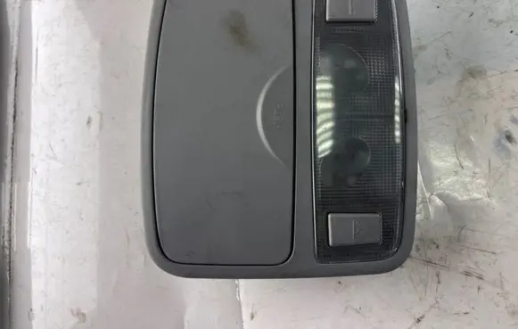Hyundai Matrix Front seat light 928702d