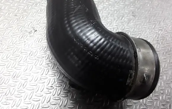 Ford Galaxy Intercooler hose/pipe S3909