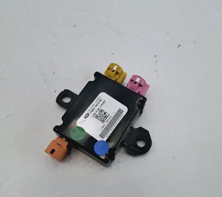 Jaguar XE USB control unit FW9319010