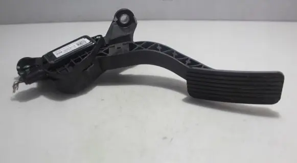 KIA Ceed Accelerator throttle pedal