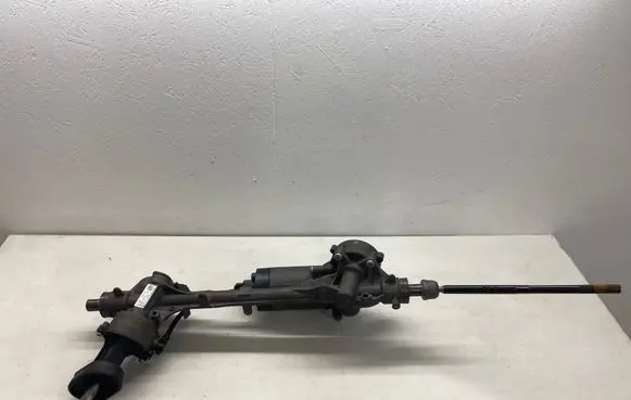 Volkswagen Tiguan Steering rack 5QS423053E 4532039911 04437077J