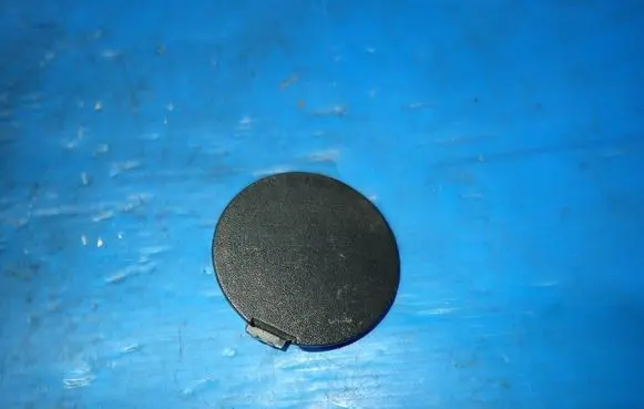 Jeep Renegade Front tow hook cap/cover 735676917