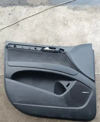 Audi Q7 4L Front door card panel trim 4L1867105 4L1867105A