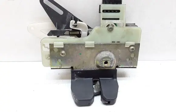 Volvo XC70 Tailgate/trunk/boot lock/catch/latch 999066622