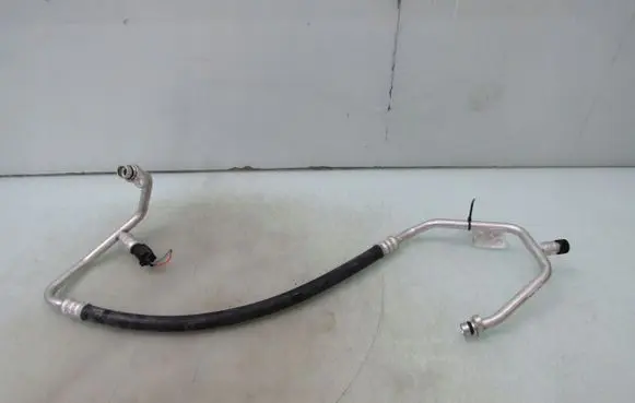 Mazda 3 Air conditioning (A/C) pipe/hose