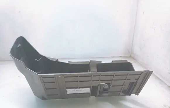 Mercedes-Benz CLS C219 Tool box 2198900014