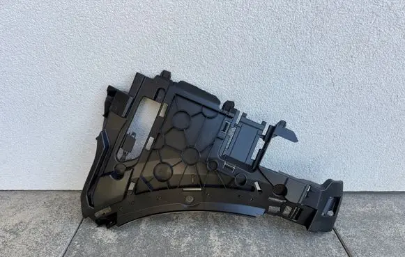 Porsche Cayenne (9Y0 9Y3) Bumper support mounting bracket corner 9Y0807178C
