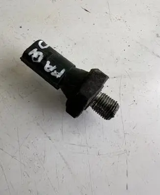 Skoda Fabia Mk2 (5J) Oil pressure sensor 
