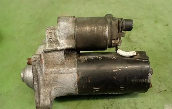Volvo S80 Starter motor 0001108167