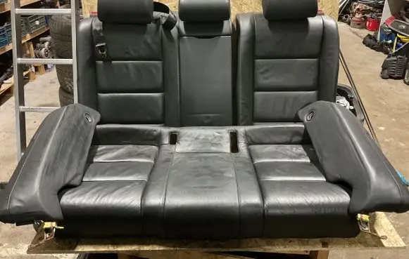 Audi A6 S6 C6 4F Rear seat 