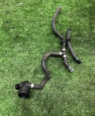 Skoda Karoq Engine coolant pipe/hose 5Q0122291DE PA66GF30