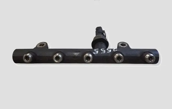 Citroen C5 Fuel main line pipe 9656391180