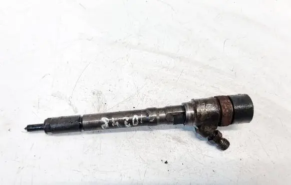 Hyundai Trajet Fuel injector 3380027000 0445110064
