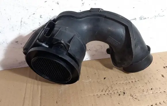 Mercedes-Benz C W203 Air intake hose/pipe A2710900629